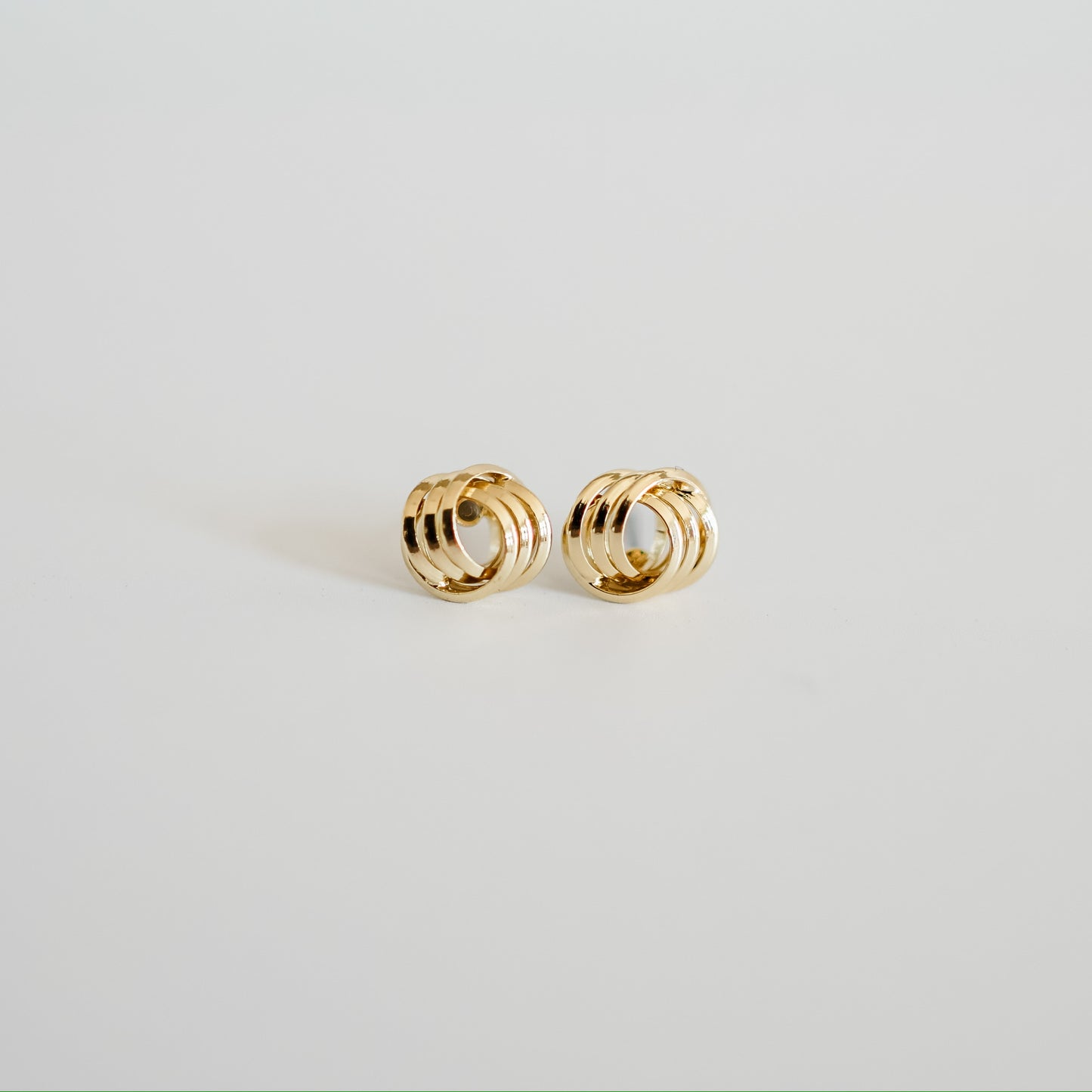 The Knotted Stud
