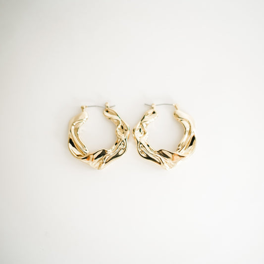 The Twisted Hoop