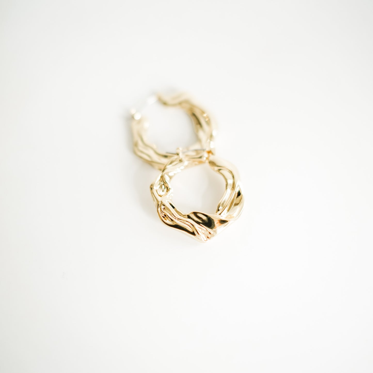 The Twisted Hoop